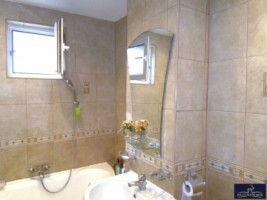 apartament-4-camere-confort-1-decomandat-in-ploiesti-zona-malu-rosu-stradal-18